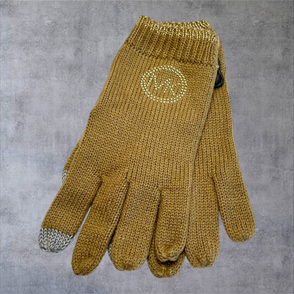 Michael Kors Tech Gloves Womens O/S Camel New Rhinestone Logo Knit Touchscreen - Picture 2 of 3